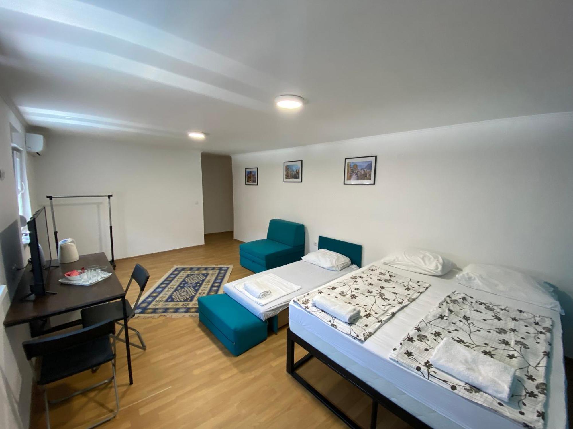 Apple Line Appartments Мостар Екстериор снимка