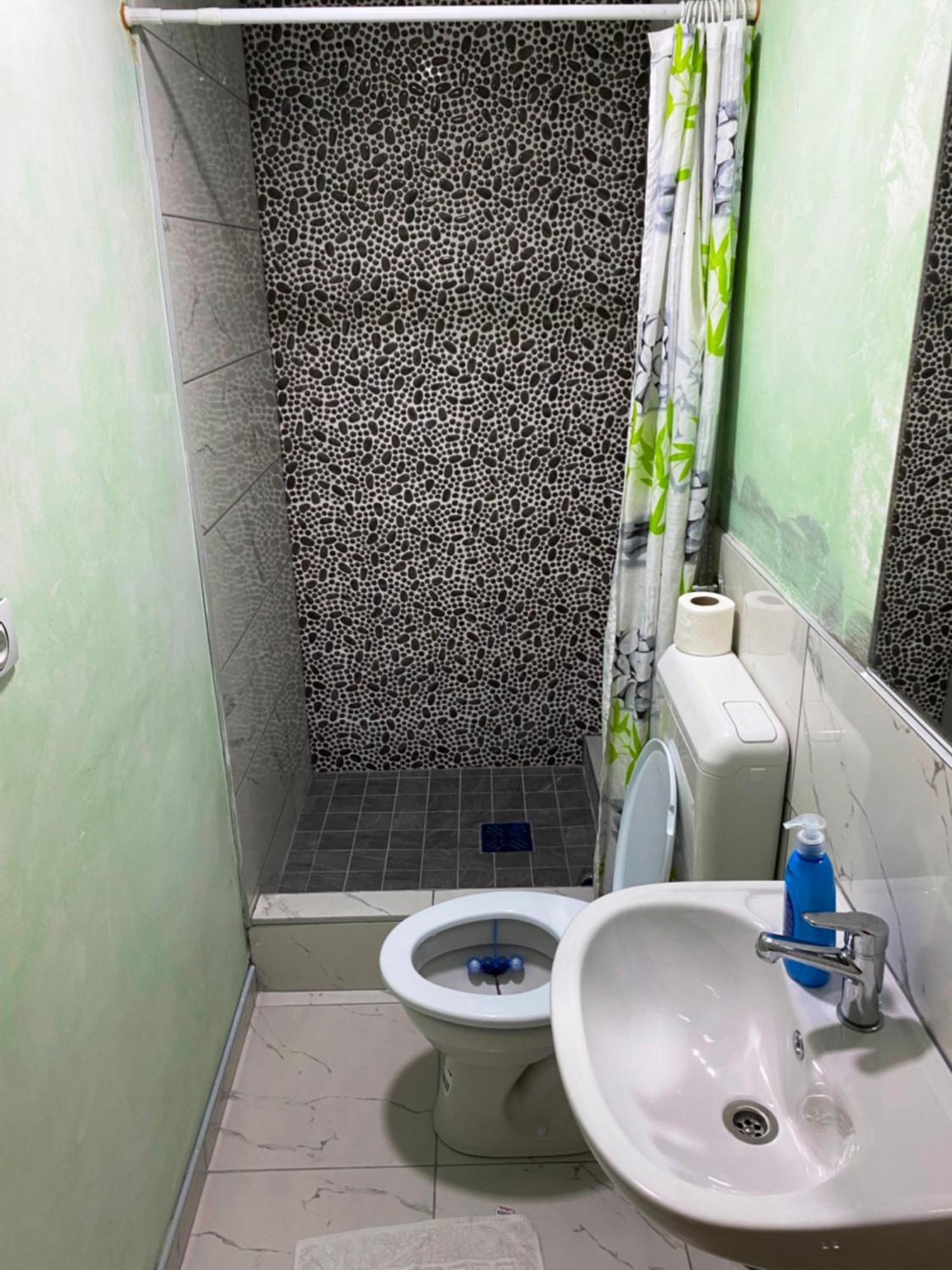 Apple Line Appartments Мостар Екстериор снимка